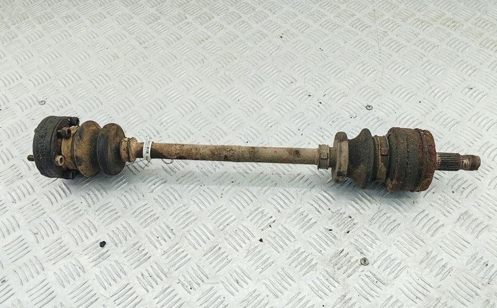 полуось задняя (приводной вал, ШРУС) Mercedes-Benz W124 1991, 2.3 л., бензин, АКПП, синий, универсал