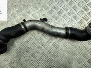 патрубок интеркулера BMW 3 серия E90/E91/E92/E93 2006, 3.0 л., дизель, АКПП, чёрный, седан, 7798100