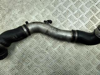 патрубок интеркулера BMW 3 серия E90/E91/E92/E93 2006, 3.0 л., дизель, АКПП, чёрный, седан, 7798100