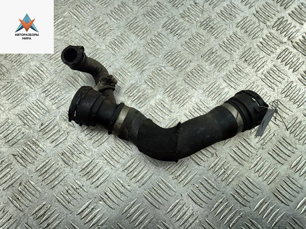 патрубок радиатора BMW 3 серия E90/E91/E92/E93 2006, 3.0 л., дизель, 7789589 - фото №1