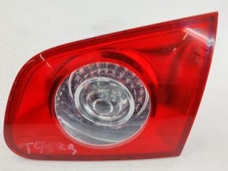 фонарь крышки багажника правый Volkswagen Passat B6 2009, 2.0 л., дизель, АКПП, серый, универсал, 3C994509408S