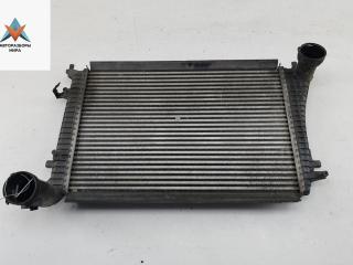 радиатор интеркулера Volkswagen Passat B6 2005, 2.0 л., дизель, МКПП, серый, универсал