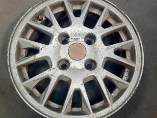 диск литой Mitsubishi Carisma 1998, 1.8 л., бензин, АКПП, зелёный, седан