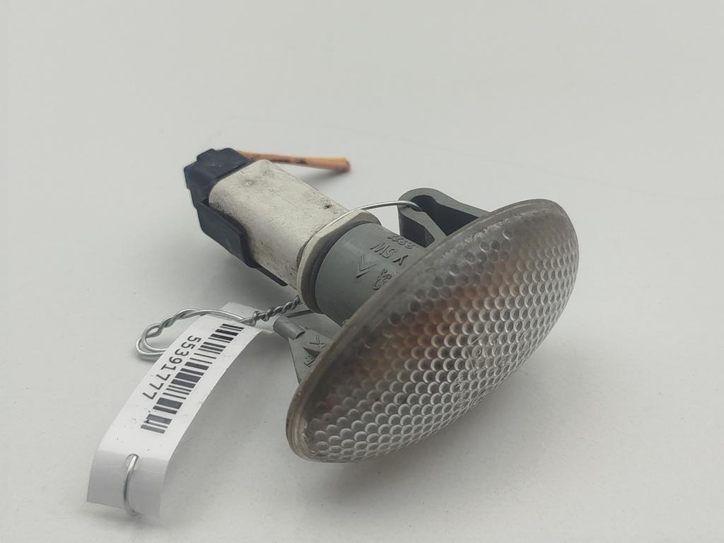 повторитель передний левый Peugeot 307 2002, 1.6 л., бензин, МКПП, чёрный, универсал