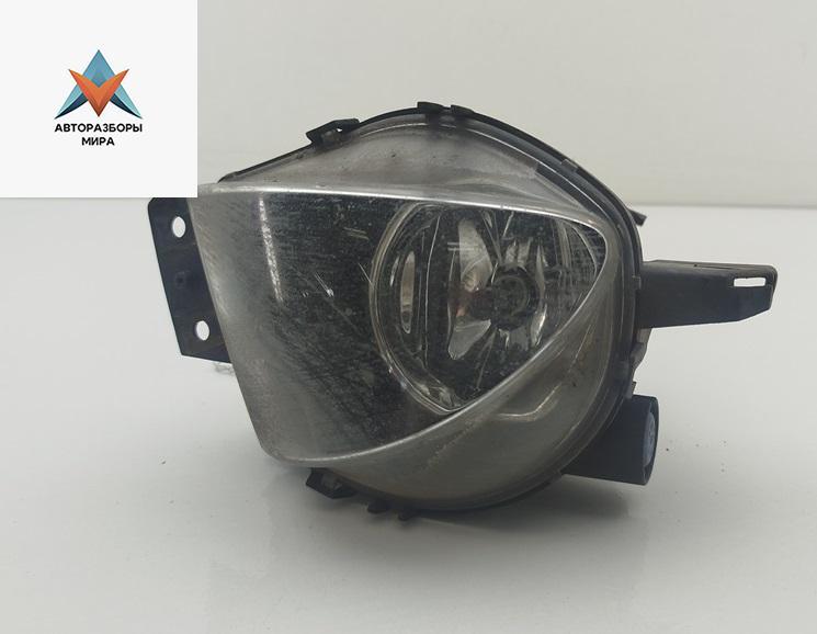 фара противотуманная правая BMW 3 серия E90/E91/E92/E93 2006, 2.0 л., бензин, МКПП, серый, универсал, 6948374 - фото №1