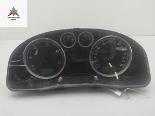 приборная панель Volkswagen Passat B5 [рестайлинг] 2002, 1.9 л., дизель, МКПП, серый, универсал, 3B0920827A