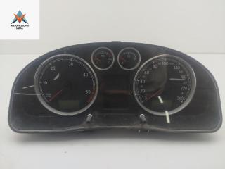 приборная панель Volkswagen Passat B5 [рестайлинг] 2002, 1.9 л., дизель, МКПП, серый, универсал, 3B0920827A