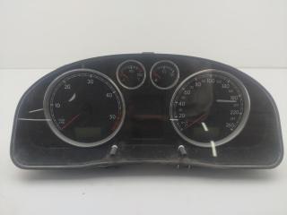 приборная панель Volkswagen Passat B5 [рестайлинг] 2002, 1.9 л., дизель, МКПП, серый, универсал, 3B0920827A