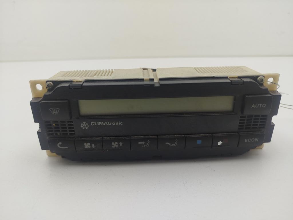 блок управления печки / климат-контроля Volkswagen Passat B5 1997, 1.8 л., бензин, МКПП, синий, универсал, 1J1907044