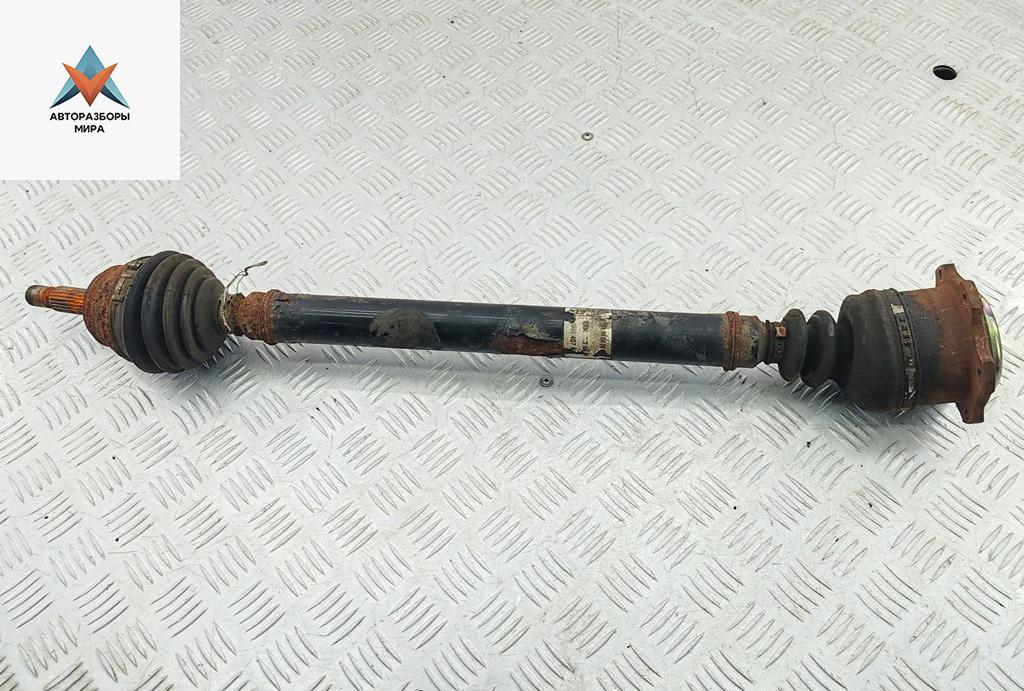 полуось передняя правая (приводной вал, ШРУС) Volkswagen Passat B4 1996, 2.0 л., бензин, АКПП, серый, универсал, 1H0407418 - фото №1
