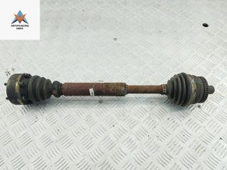 полуось передняя левая (приводной вал, ШРУС) Volkswagen Passat B5 1998, 1.6 л., бензин, МКПП, серый, седан