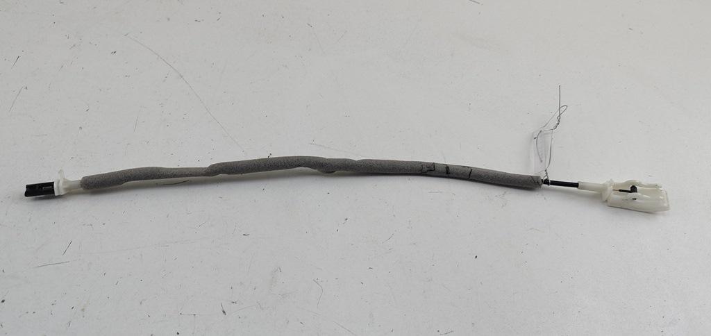 трос двери BMW 3 серия E46 2000, 1.9 л., бензин, МКПП, чёрный, седан - фото №1