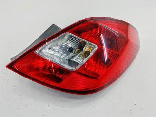 фонарь задний правый Opel Corsa D 2009, 1.2 л., бензин, МКПП, бежевый, хетчбэк 5 дв., 13269051