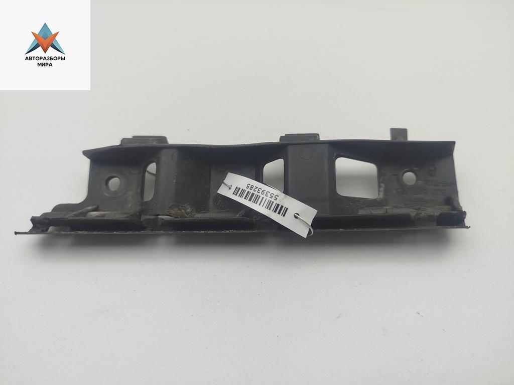 крепление ( кронштейн ) крыла Volkswagen Passat B6 2007, универсал, 3C0807183 - фото №1