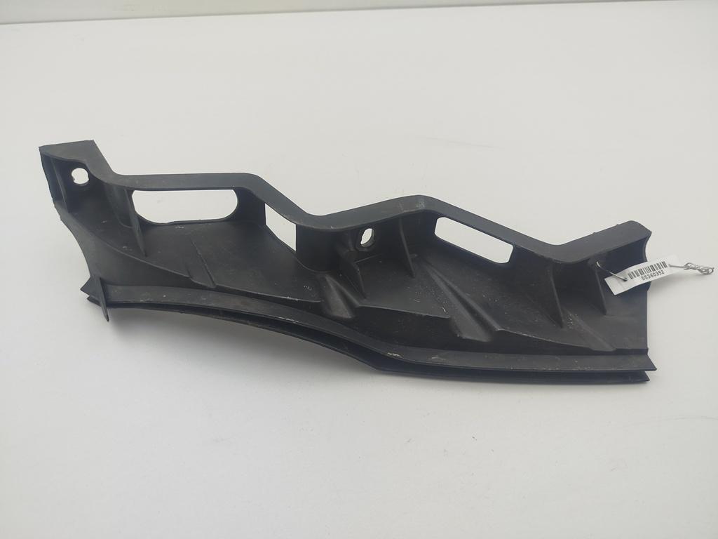 кронштейн переднего бампера Volkswagen Passat B6 2007, 1.9 л., дизель, МКПП, чёрный, универсал, 3C0807889 - фото №1