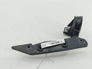 крепление ( кронштейн ) крыла BMW 3 E90/E91/E92/E93 2006, универсал, 7136827