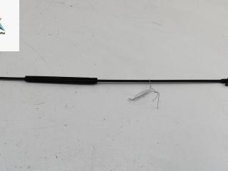 трос капота Volkswagen Passat B6 2005, 2.0 л., дизель, МКПП, серый, универсал, 3C1823531