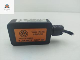 датчик ускорения Volkswagen Golf 4 поколение 2000, 1.4 л., бензин, МКПП, серый, хетчбэк 5 дв., 1J1907637B