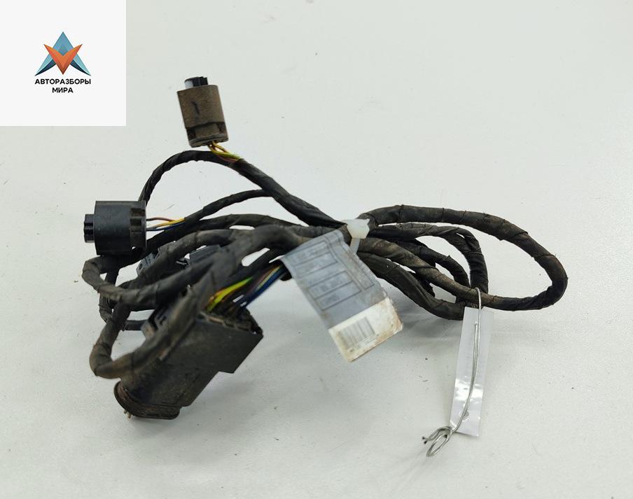 Проводка бампера заднего BMW 5 серия E60/E61 2005, 2.5 л., бензин, МКПП, чёрный, универсал, 6928363 - фото №1