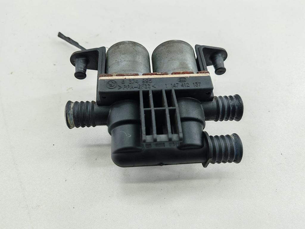 кран отопителя (печки) BMW 5 E39 2001, 2.5 л., дизель, МКПП, серый, седан, 8374995 - фото №1