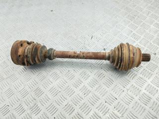 полуось передняя правая (приводной вал, ШРУС) Volkswagen Transporter T4 1995, 2.4 л., дизель, МКПП, белый, микроавтобус