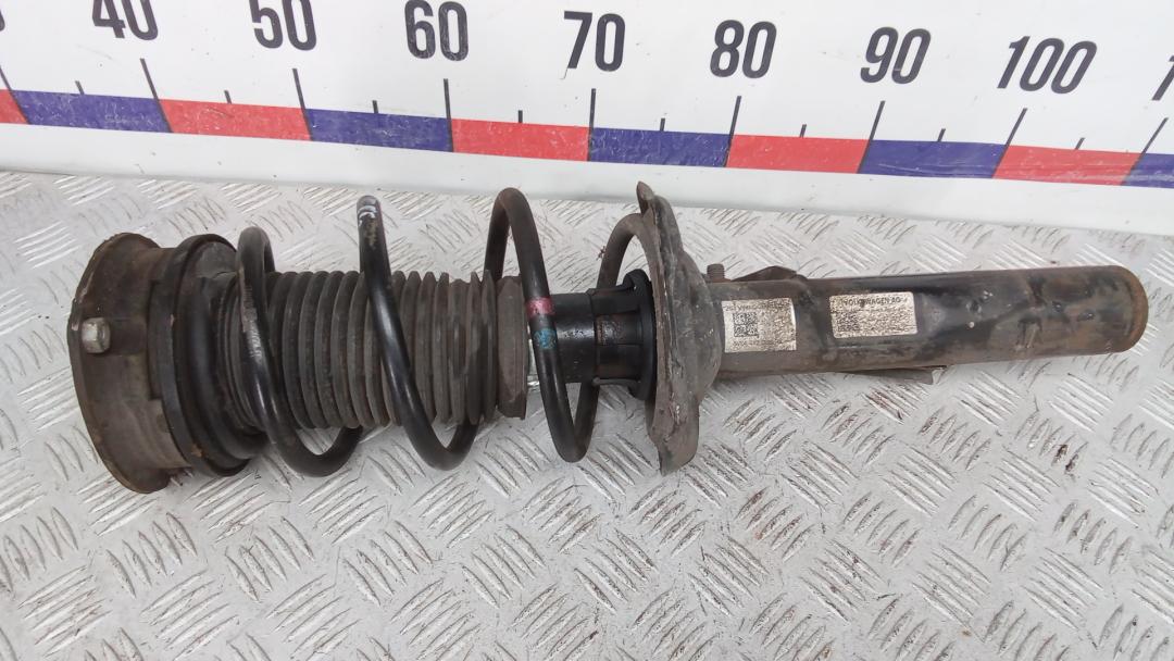 Стойка Skoda Octavia 4 поколение 2024, 1.0 л., бензин, АКПП, универсал, 5Q0412331F, 5WA413031CJ, 5Q0411105GH - фото №1