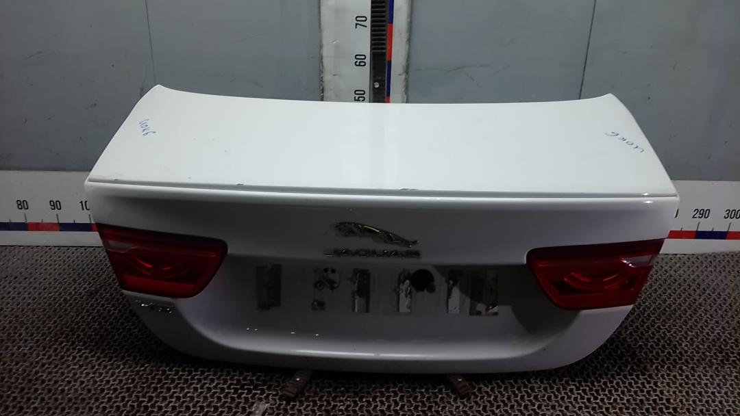 крышка багажника Jaguar XE X760 2015, 2.0 л., дизель, МКПП, седан - фото №1