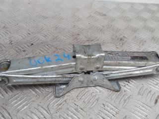 домкрат Honda Civic 8 поколение 2007, 2.2 л., дизель, МКПП, хетчбэк 5 дв.