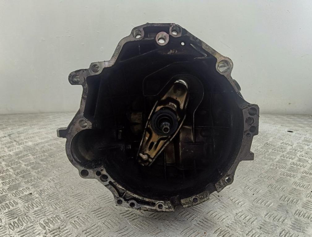 МКПП Volkswagen Passat B5 1999, 1.9 л., дизель, МКПП, зелёный, универсал, DVS - фото №1