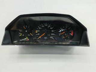приборная панель Mercedes-Benz E-Класс W124 [рестайлинг] 1991, 2.3 л., бензин, АКПП, синий, универсал, 1245407248