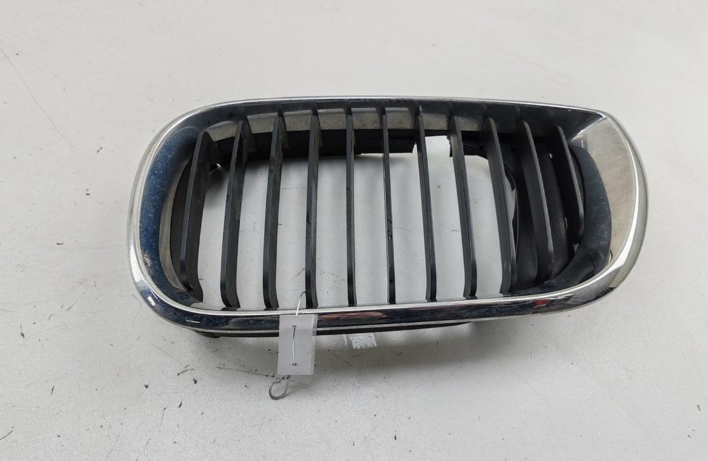 решетка радиатора BMW 3 E46 2003, серый, универсал, 7030547