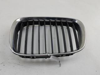 решетка радиатора BMW 5 серия E39 1998, серый, седан, 8184531