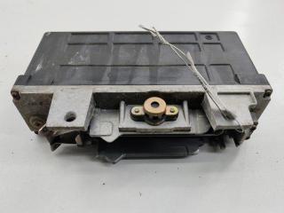 Блок управления ABS/ESP Mercedes-Benz E-Класс W124 [рестайлинг] 1991, 2.3 л., бензин, АКПП, синий, универсал, 0055452132