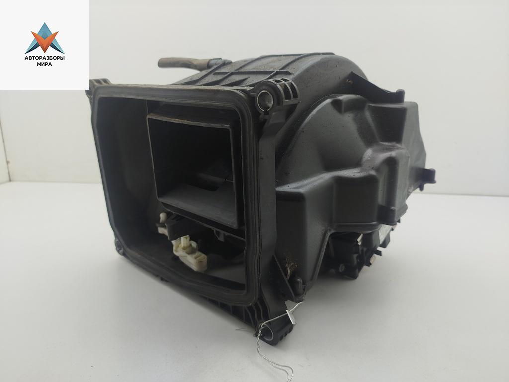 моторчик печки Audi A6 4F/C6 2005, 2.4 л., бензин, АКПП, серый, универсал, 9140010511 - фото №1