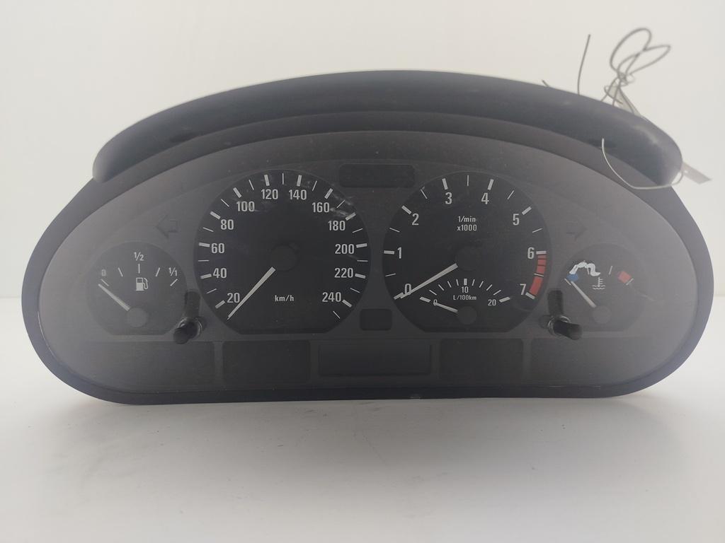 приборная панель BMW 3 E46 2002, 2.0 л., бензин, МКПП, серый, седан, 6915237