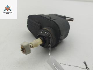корректор фар Audi 80 8A/B3 1991, 1.8 л., бензин, МКПП, синий, седан, 893941295A