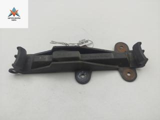 кронштейн переднего бампера Audi 80 8A/B3 1989, 1.8 л., бензин, МКПП, серый, седан, 893807253