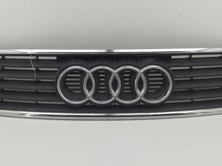 решетка радиатора Audi A6 4A/C4 1996, серый, седан