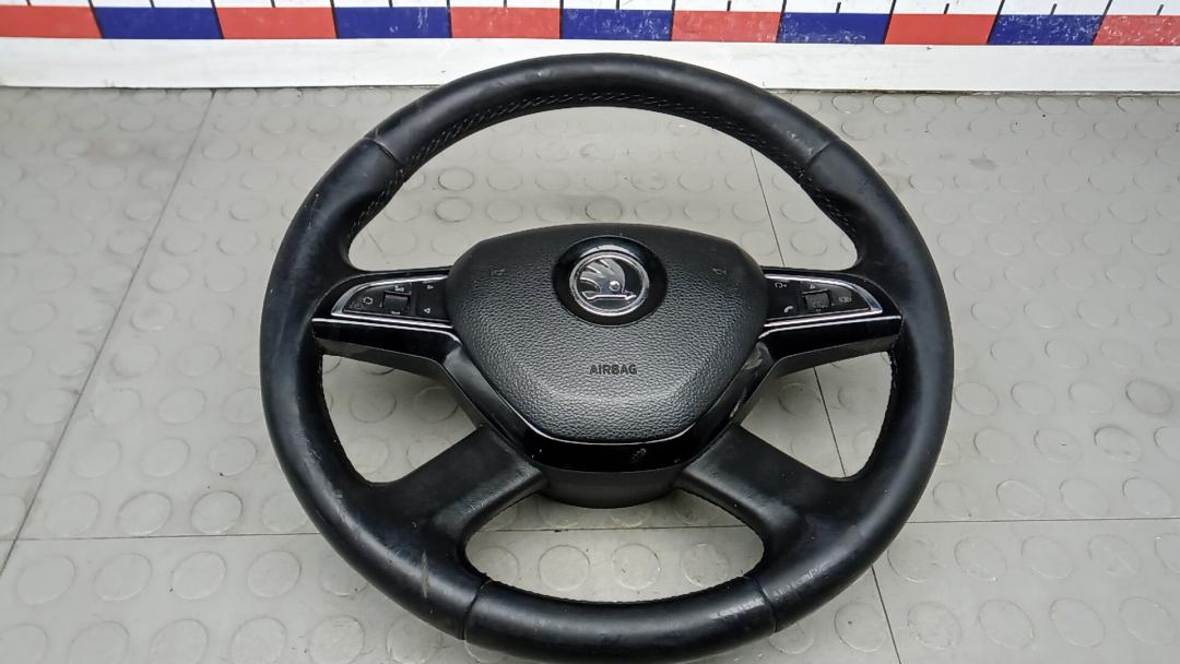 руль Skoda Superb 3 поколение 2015, 2.0 л., дизель, МКПП, хетчбэк 5 дв. - фото №1