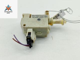 замок лючка топливного бака Volkswagen Passat B6 2007, 2.0 л., дизель, АКПП, чёрный, универсал, 3C0810733