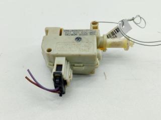 замок лючка топливного бака Volkswagen Passat B6 2007, 2.0 л., дизель, АКПП, чёрный, универсал, 3C0810733