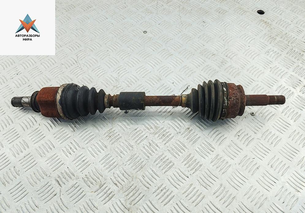 полуось передняя левая (приводной вал, ШРУС) Mitsubishi Colt 6 поколение (Z20/Z30) 2007, 1.5 л., дизель, робот, синий, хетчбэк 5 дв. - фото №1