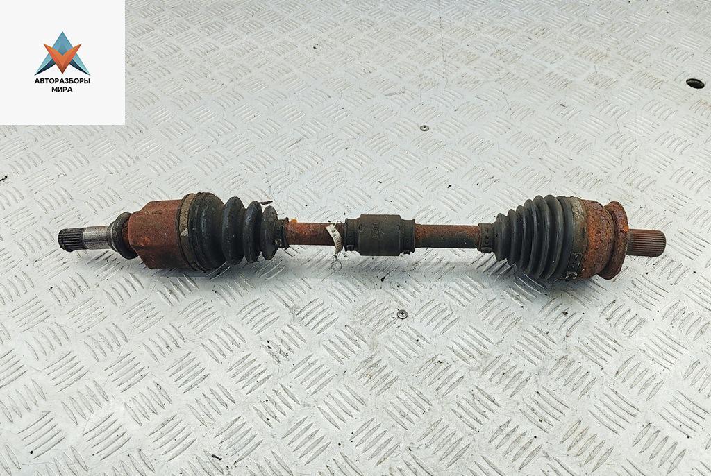 полуось передняя левая (приводной вал, ШРУС) Mazda 3 BK 2003, 1.6 л., бензин, МКПП, серый, хетчбэк 5 дв. - фото №1