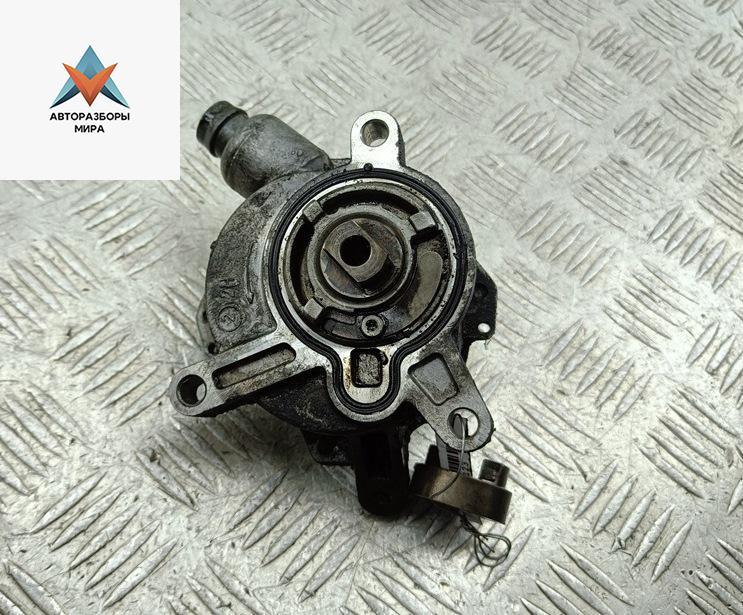насос вакуумный Volvo V70 2 поколение 2002, 2.4 л., дизель, АКПП, серый, универсал, 08658230 - фото №1