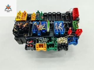 блок предохранителей Volkswagen Passat B4 1996, 2.0 л., бензин, АКПП, серый, универсал, 357937039