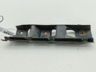 кронштейн переднего бампера Volkswagen Passat B6 2005, 2.0 л., дизель, МКПП, серый, универсал, 3C0807183