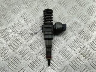 форсунка Volkswagen Passat B6 2005, 2.0 л., дизель, МКПП, серый, универсал, 038130073BQ, 0414720312