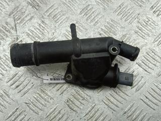 фланец (тройник) системы охлаждения Volkswagen Passat B6 2009, 2.0 л., дизель, АКПП, серый, универсал, 03L121132DE