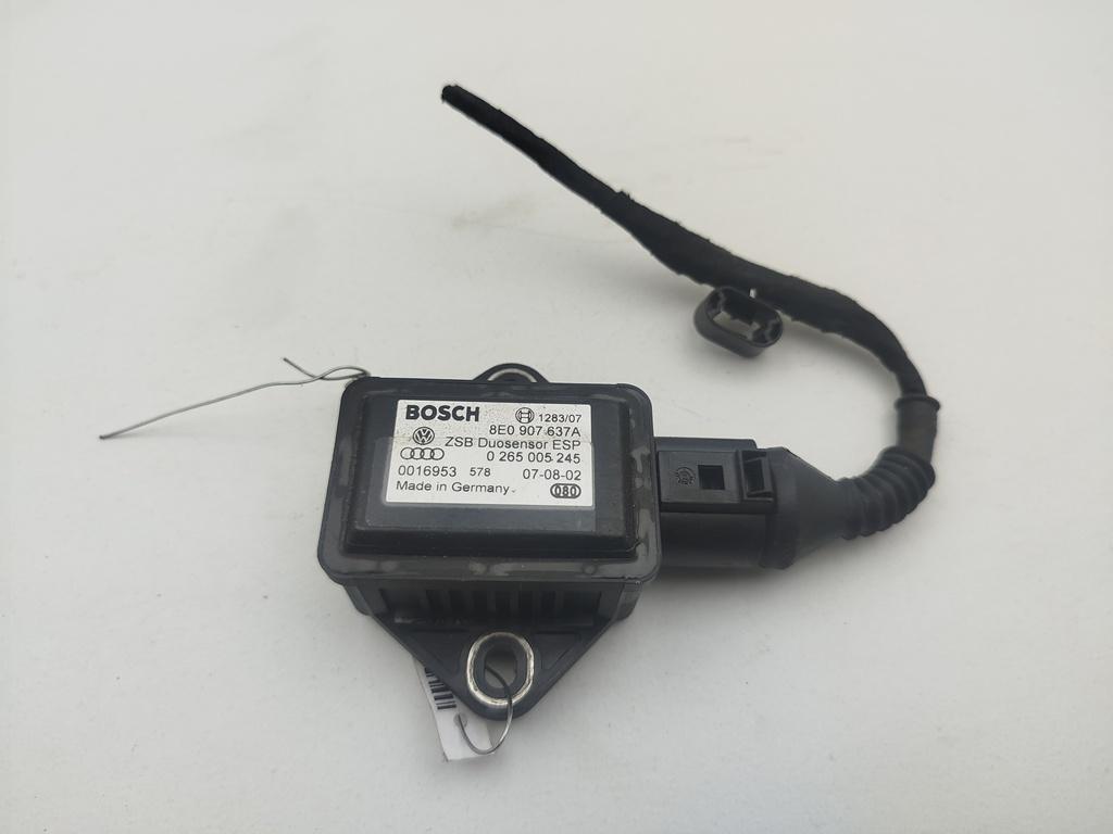 датчик ускорения Volkswagen Passat B5+ (GP) 2002, 1.6 л., бензин, МКПП, серый, седан, 8E0907637A