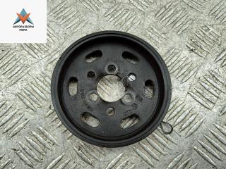 шкив насоса гидроусилителя Skoda Octavia mk1 (A4 1U) 2004, 2.0 л., бензин, АКПП, серый, универсал, 038145255A